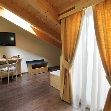 All'Albaro Agriturismo Salizzole Zewnętrze zdjęcie