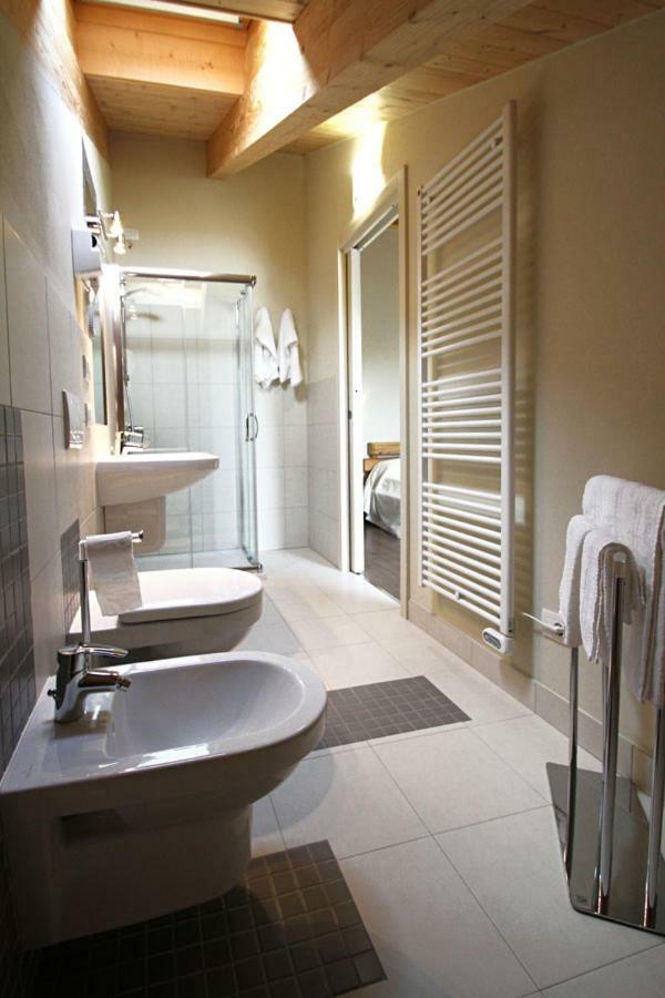 All'Albaro Agriturismo Salizzole Zewnętrze zdjęcie